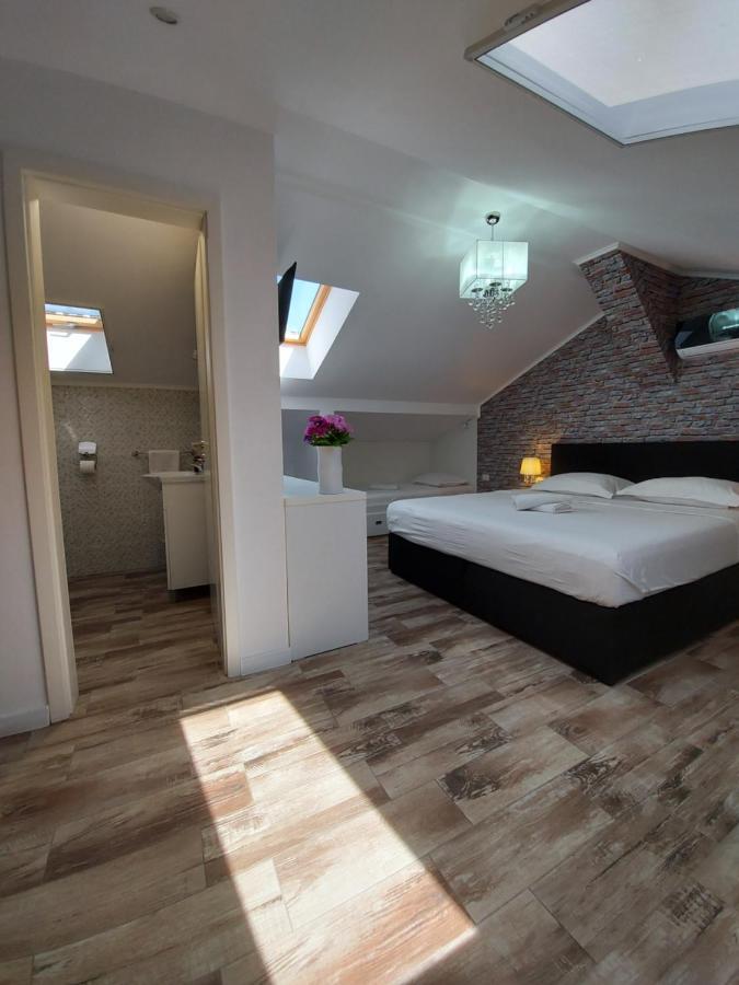 Kevin&Jessica Rooms Giarmata Экстерьер фото