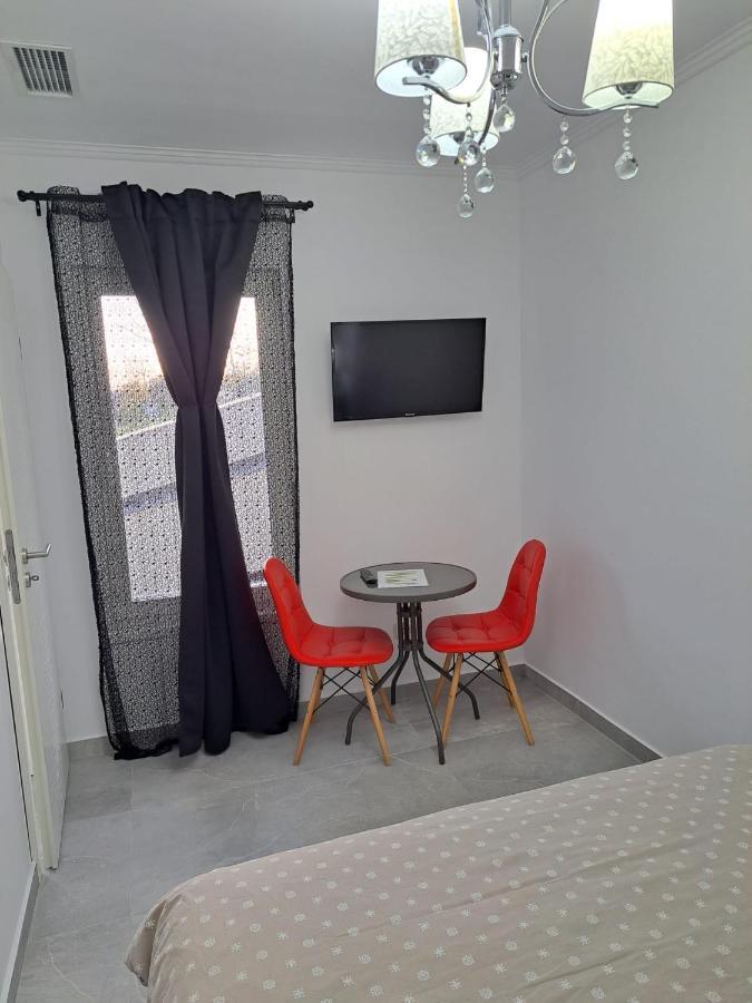 Kevin&Jessica Rooms Giarmata Экстерьер фото